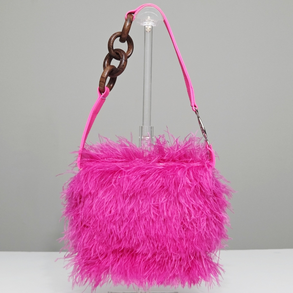 BROTHER VELLIES LIJADU OSTRICH FEATHER SHOULDER BAG IN HOT PINK - Picture 2 of 10